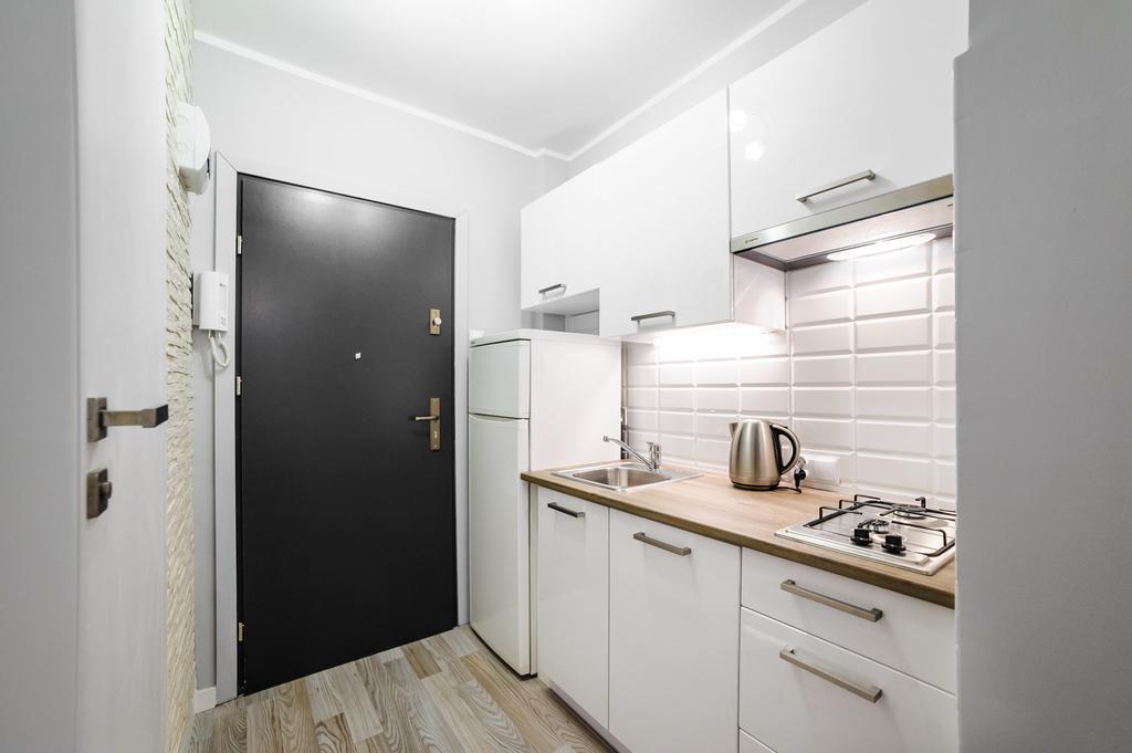Apartament Grojecka Korotynskiego Lägenhet Warszawa Rum bild